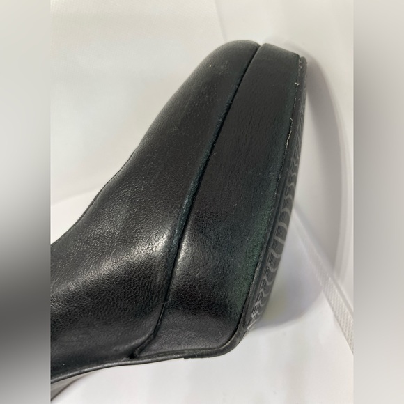 Stuart Weitzman 7.5 Black Leather Platform Heel! Read Description 4 Condition! - Picture 12 of 17